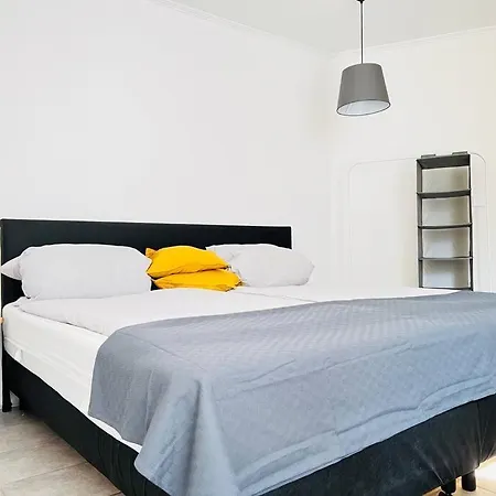 Zentrales Grosszuegiges Apartment Mit Dachterrasse! Bochum Exterior photo