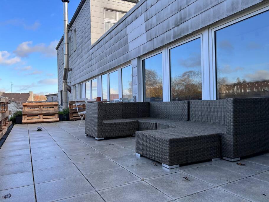 Zentrales Grosszuegiges Mit Dachterrasse! Apartment *